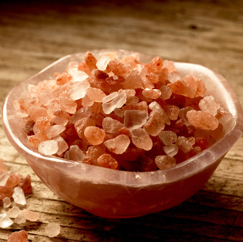 The Healing Benefits of a Himalayan Salt Bath